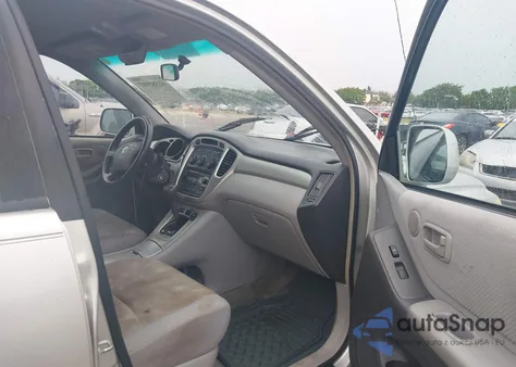 2005 Toyota Highlander z USA, uszkodzony, nr VIN JTEGD21A950106052